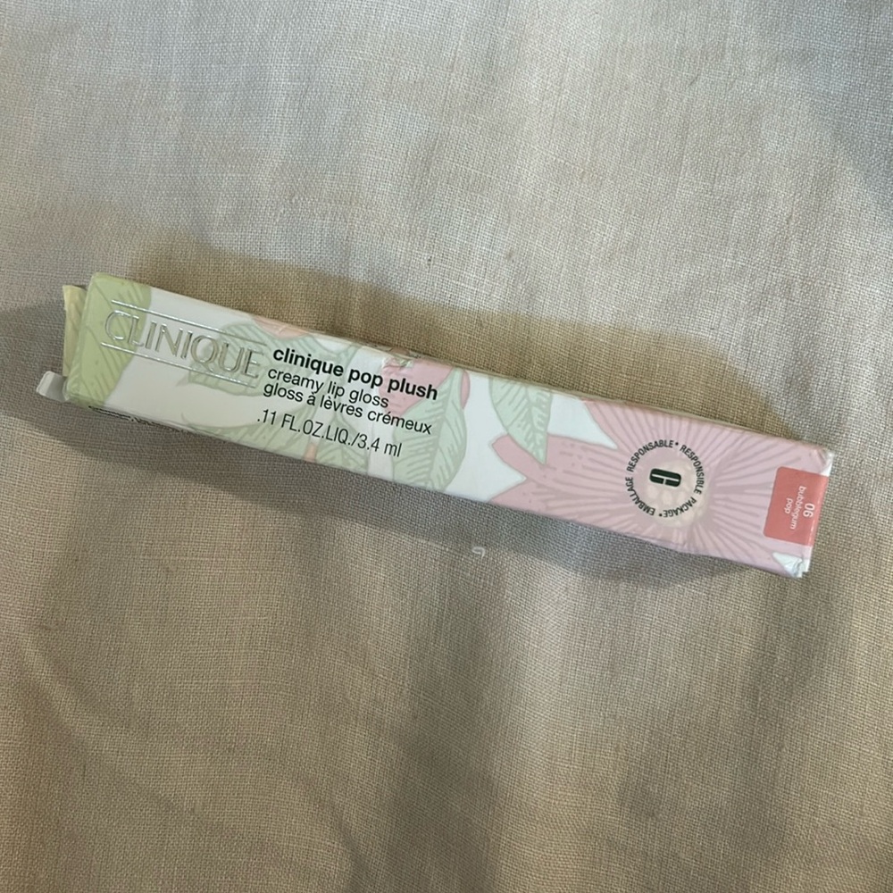 Clinique Pop Plush Lip Gloss in Bubblegum Pop